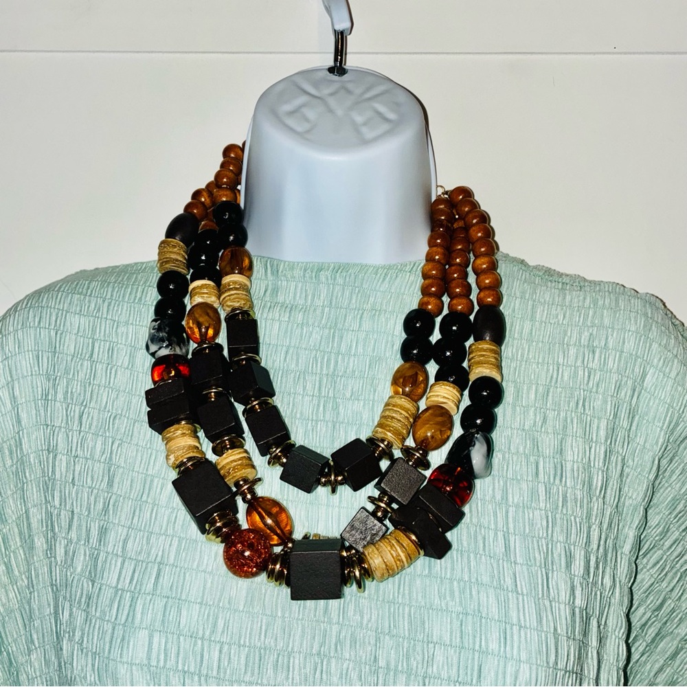 Multicolor Beaded Necklace